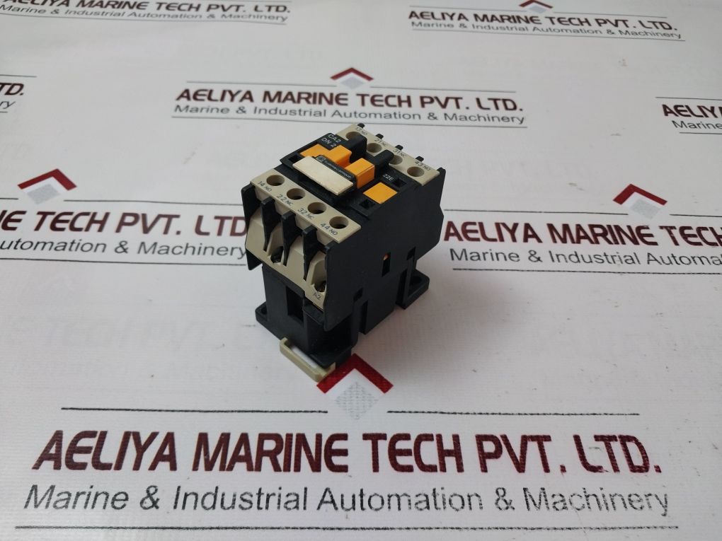 Telemecanique Ca2 Dn 22 Control Relay 110V 50/60H