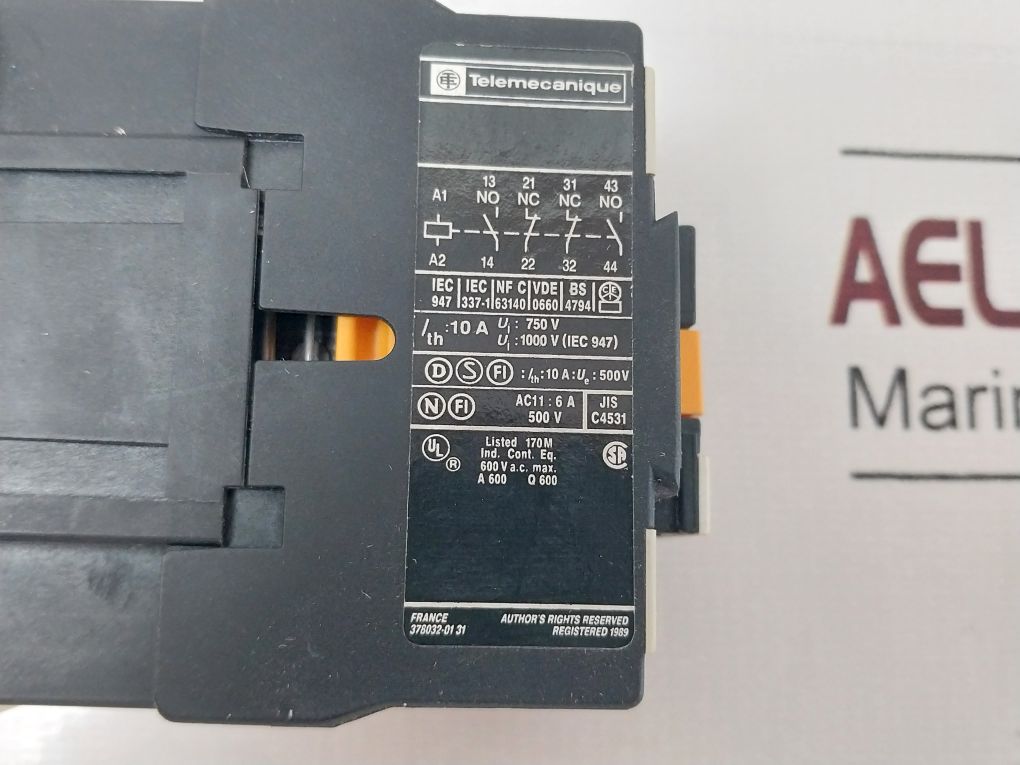 Telemecanique Ca2Dn22M7 Auxiliary Contactor 220-230 V 50 Hz/220-240 V 60 Hz