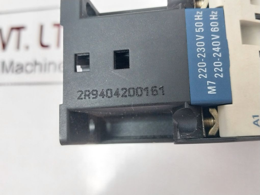 Telemecanique Ca2Dn22M7 Auxiliary Contactor 220-230 V 50 Hz/220-240 V 60 Hz