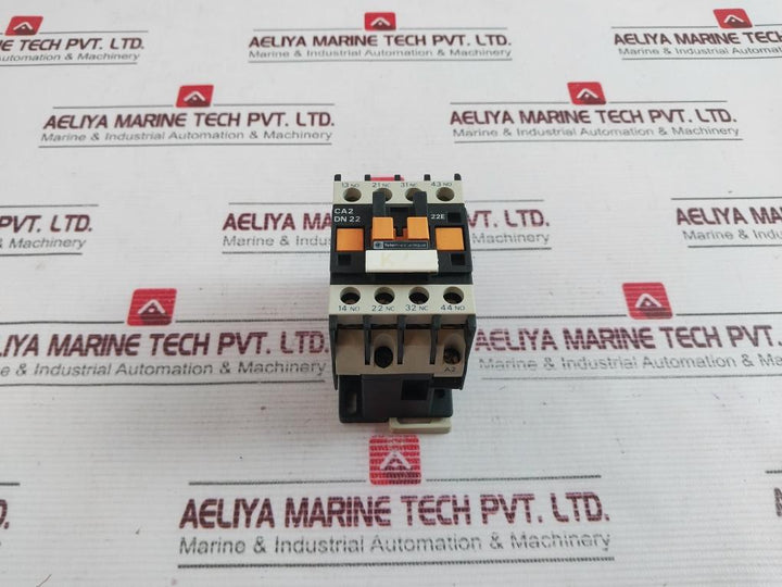 Telemecanique Ca2 Dn 22 Control Relay 50/60Hz