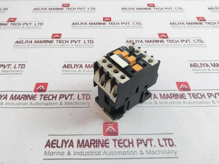 Telemecanique Ca2 Dn 22 Control Relay 50/60Hz