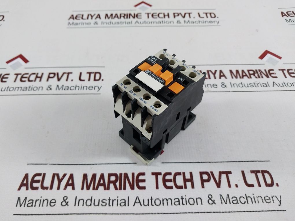 Telemecanique Ca2 Dn 31 Auxiliary Contactor Relay 24V 50 Hz
