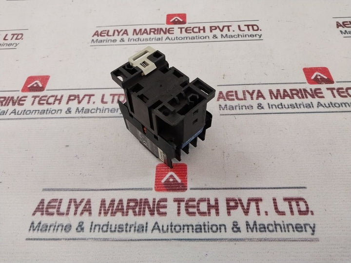 Telemecanique Ca2 Dn Contactor 440V 60Hz 10A