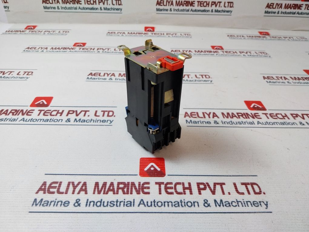 Telemecanique Ca2Dn2229Ba65 Control Relay 24Vdc