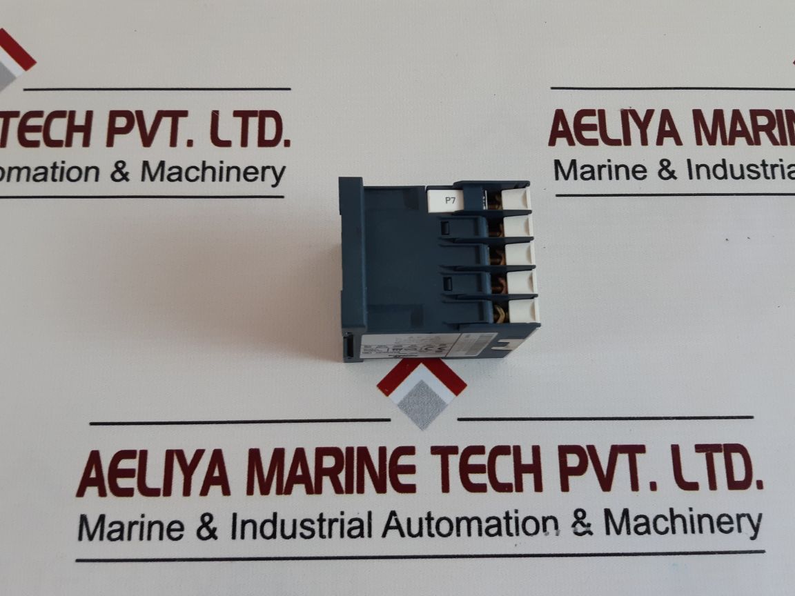 Telemecanique Ca2Kn22P7 Control Relay 230V 5060Hz