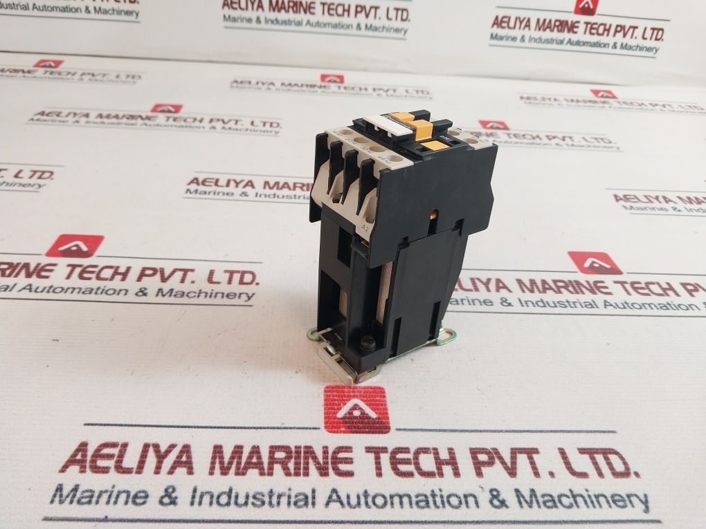 Telemecanique Ca3-dn22Md Control Relay 6A 500V