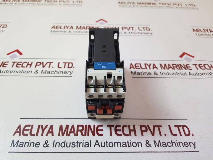 Telemecanique/cgb ca3-dn31bd control relay 24v