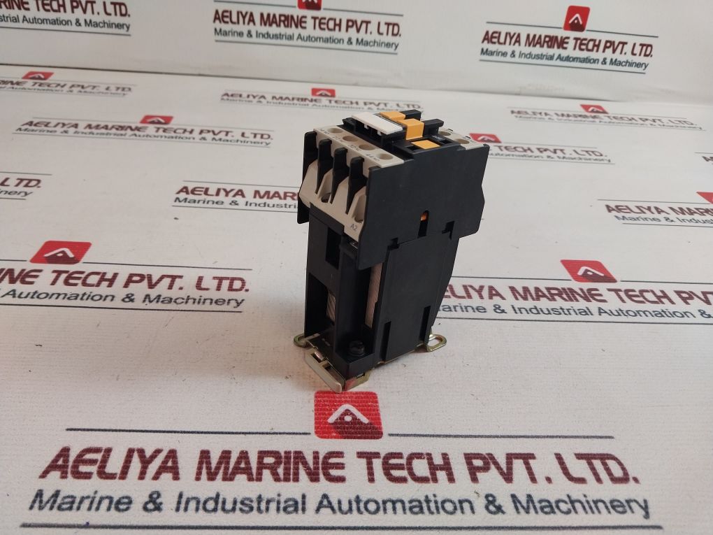 Telemecanique Ca3 Dn 22 Control Relay 6A 500V