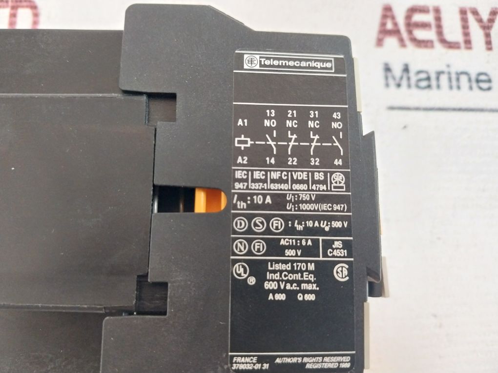 Telemecanique Ca3 Dn 22 Control Relay 6A 500V