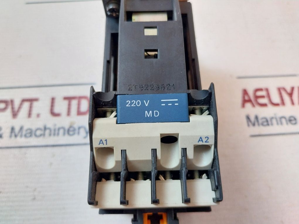 Telemecanique Ca3 Dn 31 Auxiliary Contactor Relay 500V