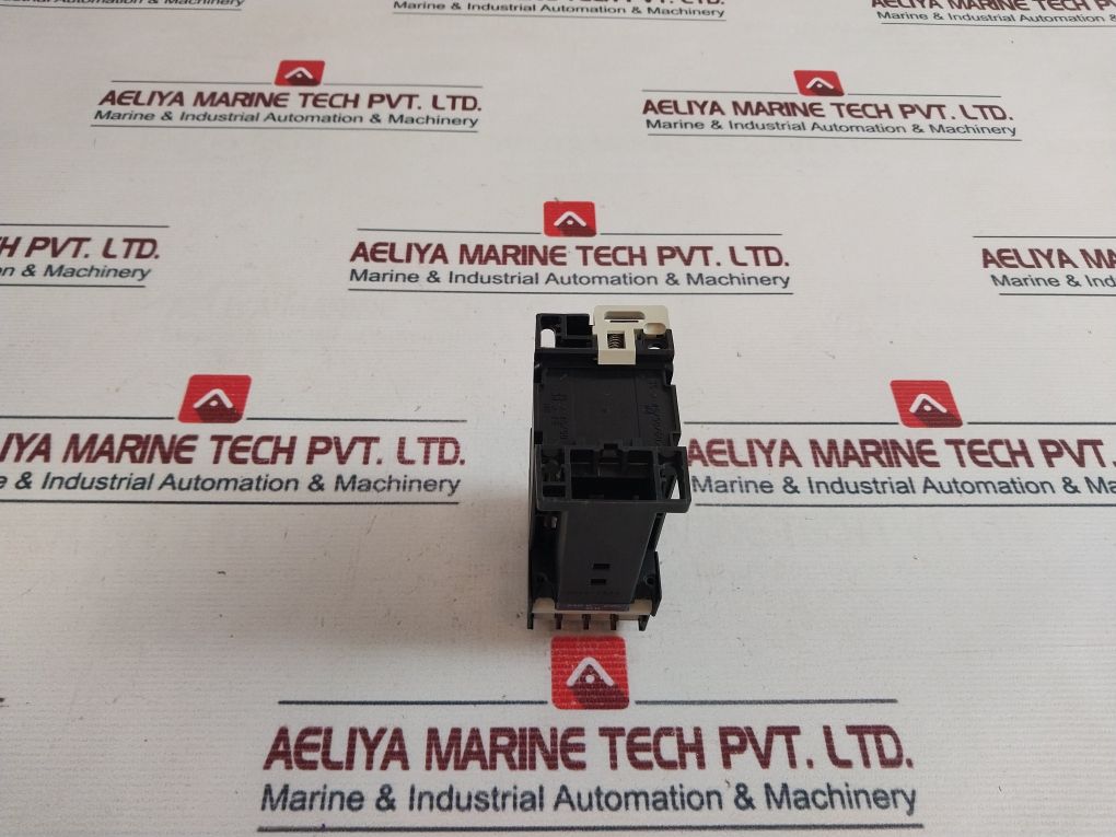 Telemecanique Ca3 Dn 31 Control Relay 600Vac