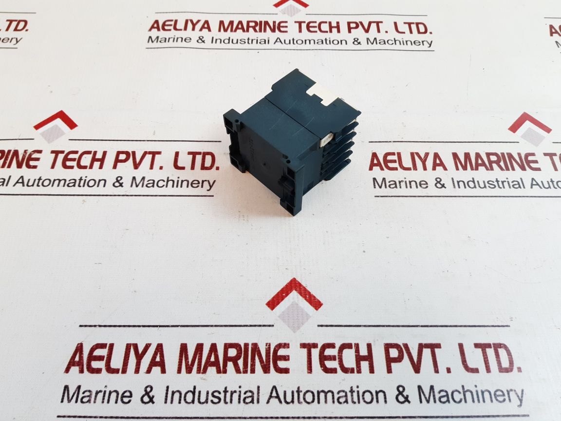 Telemecanique ca3kn 40epd control relay