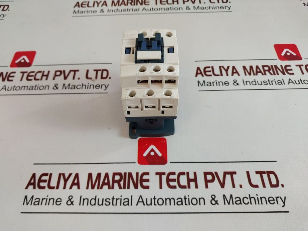 Telemecanique Cad32 Contactor
