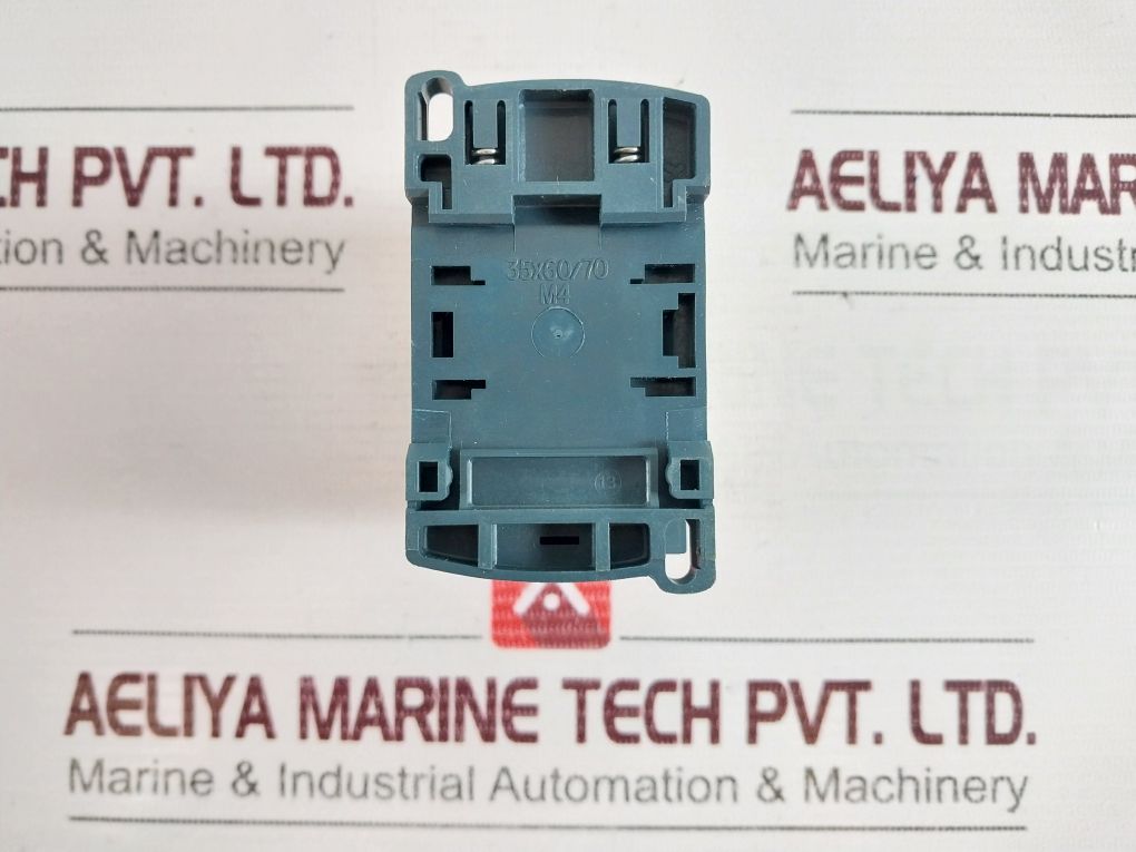 Telemecanique Cad326R7 Control Relay