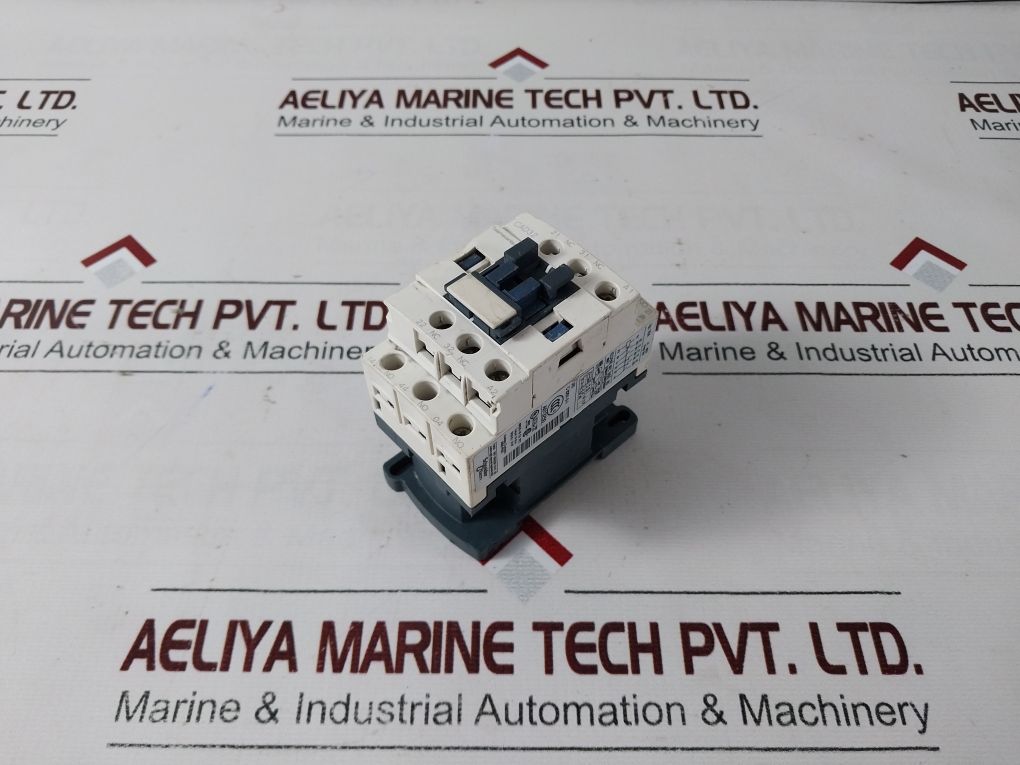 Telemecanique Cad32G7 Control Relay