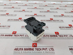 Telemecanique Cad32 3 Pole Control Relay 690V 10A 50/60Hz