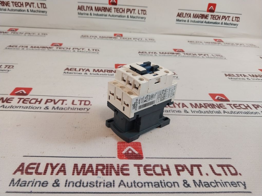 Telemecanique Cad32 Control Relay 6Kv 10A