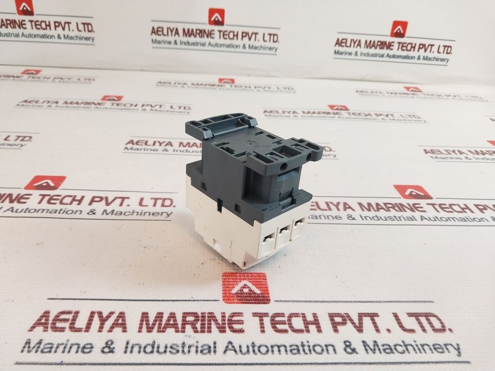 Telemecanique Cad32 Control Relay 6Kv 10A