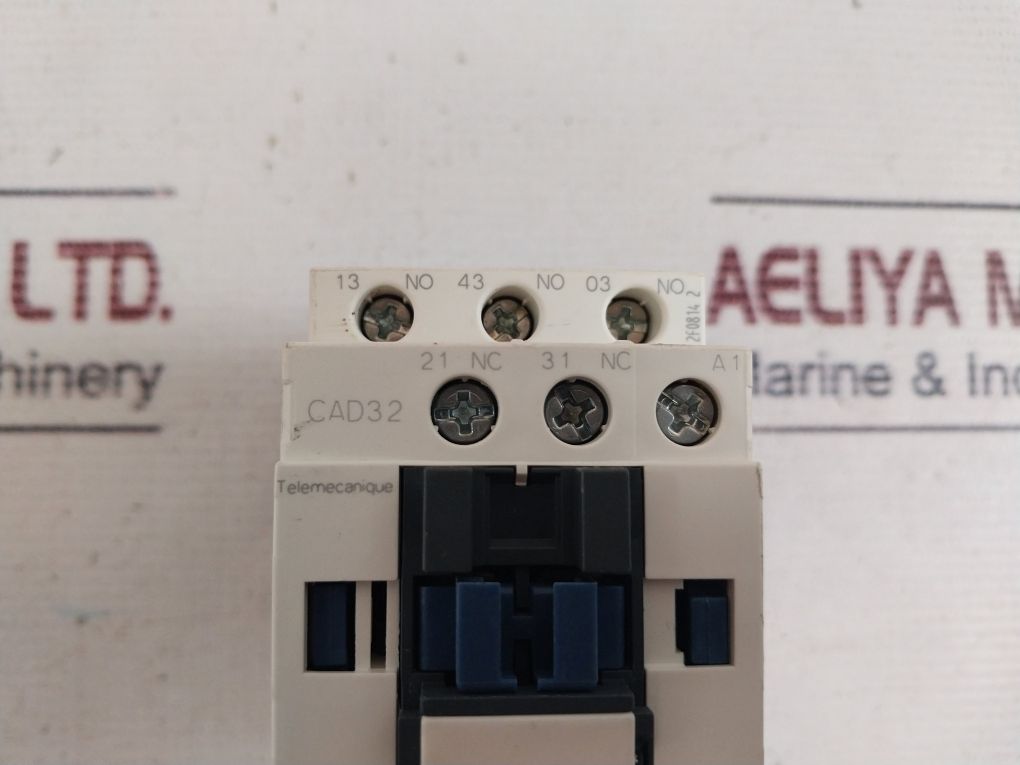 Telemecanique Cad32 Control Relay 6Kv 10A