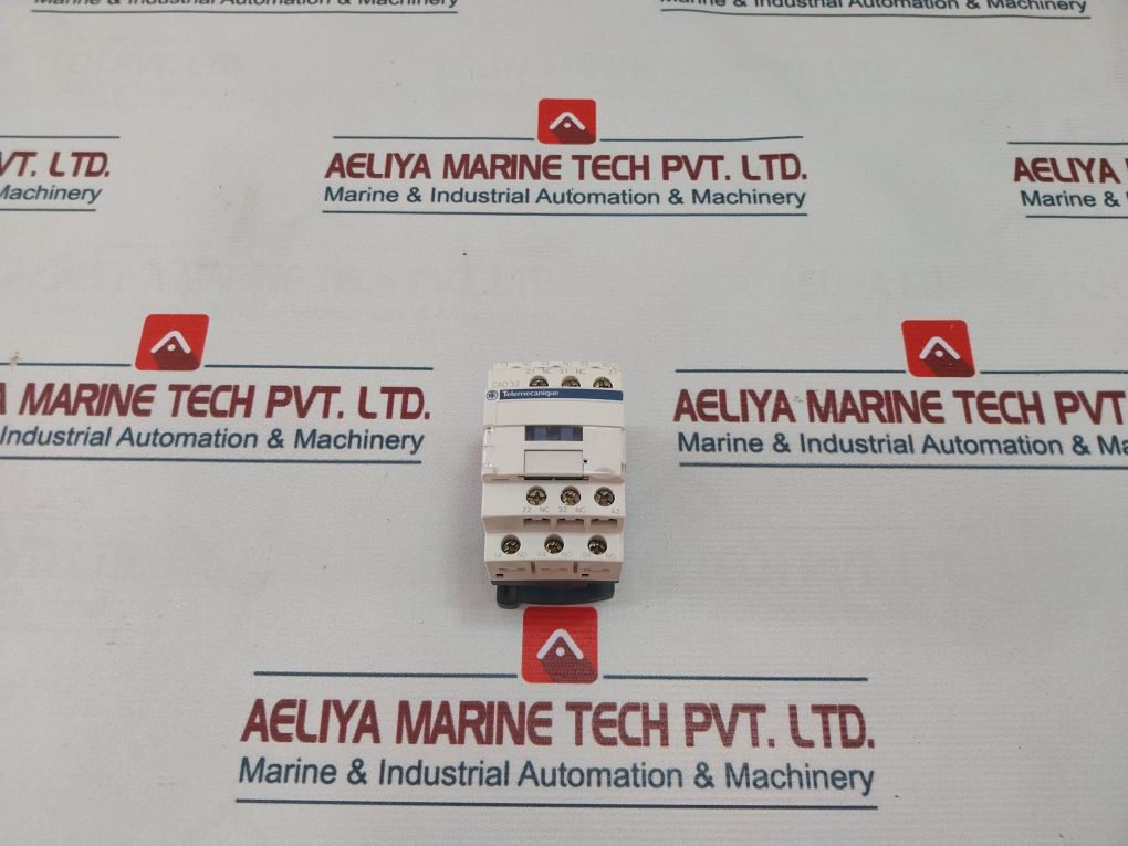 Telemecanique Cad32E7 Auxiliary Control Relay 040028 48V 50/60Hz