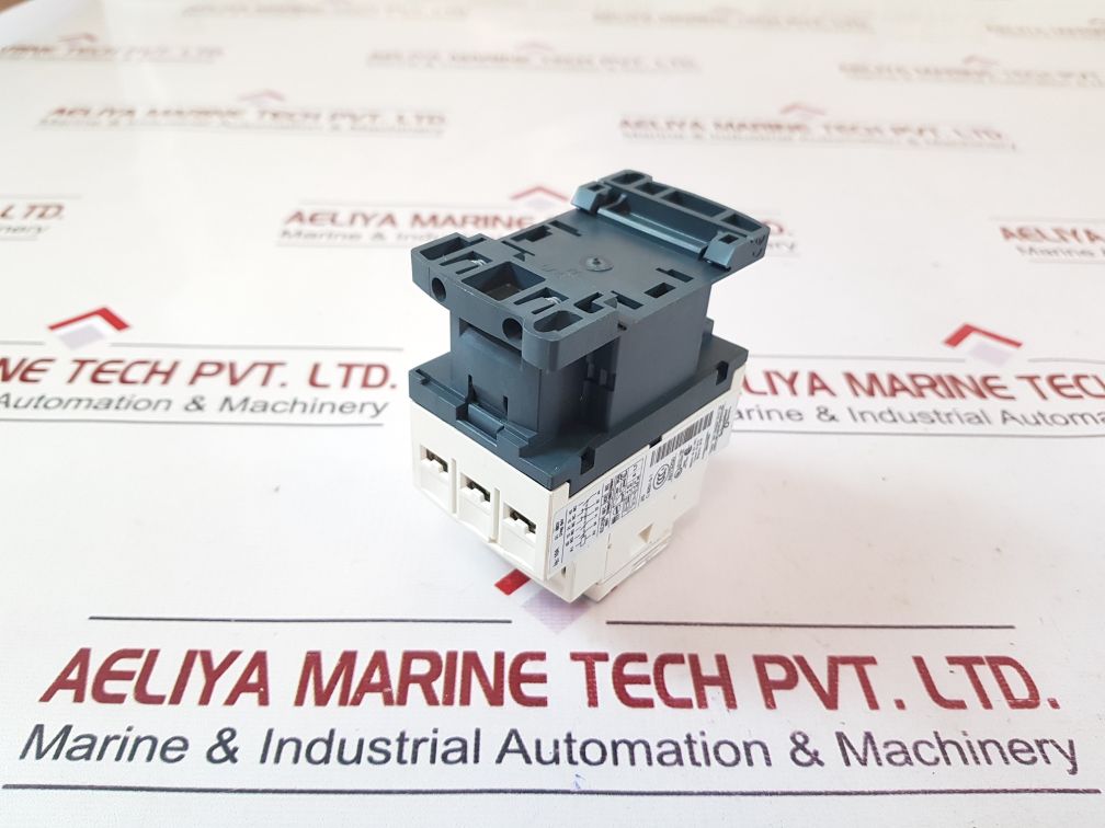 Telemecanique Cad32P7 Control Relay