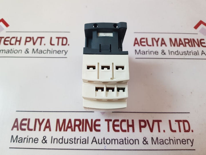 Telemecanique Cad32P7 Control Relay