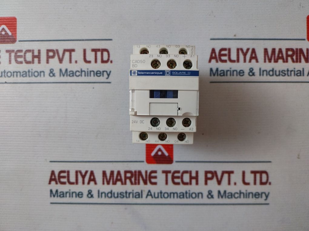 Telemecanique Cad50Bd Control Relay