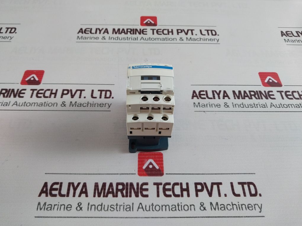 Telemecanique Cad 326 Control Relay