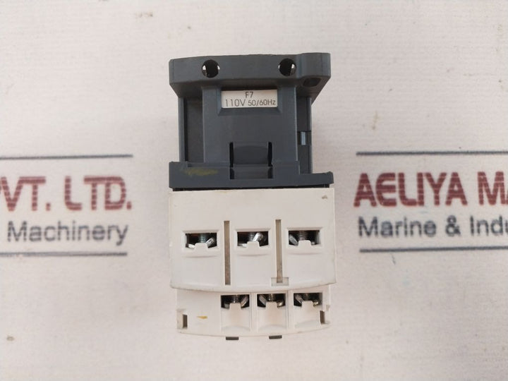 Telemecanique Cad 32 Control Relay 600V 