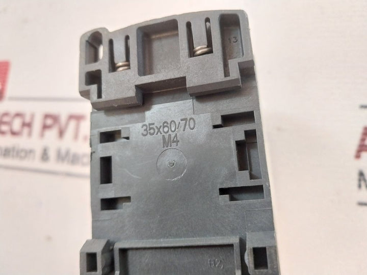 Telemecanique Cad 32 Control Relay 600V 