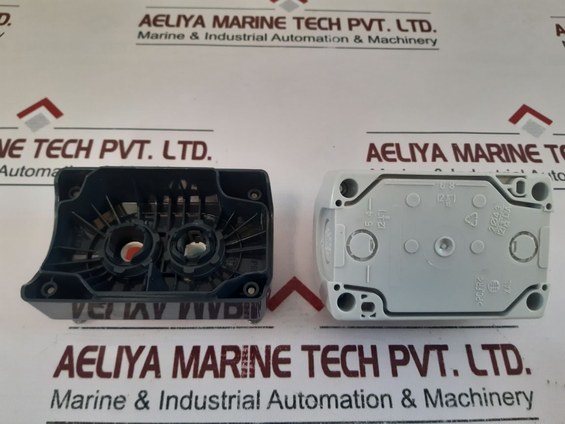 Telemecanique Cm 12 Push Button Enclosure Switch Xal D02Xal D02Aa