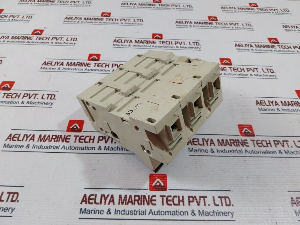 Telemecanique Gk1-fk Fused Switch Disconnector 690V 125A