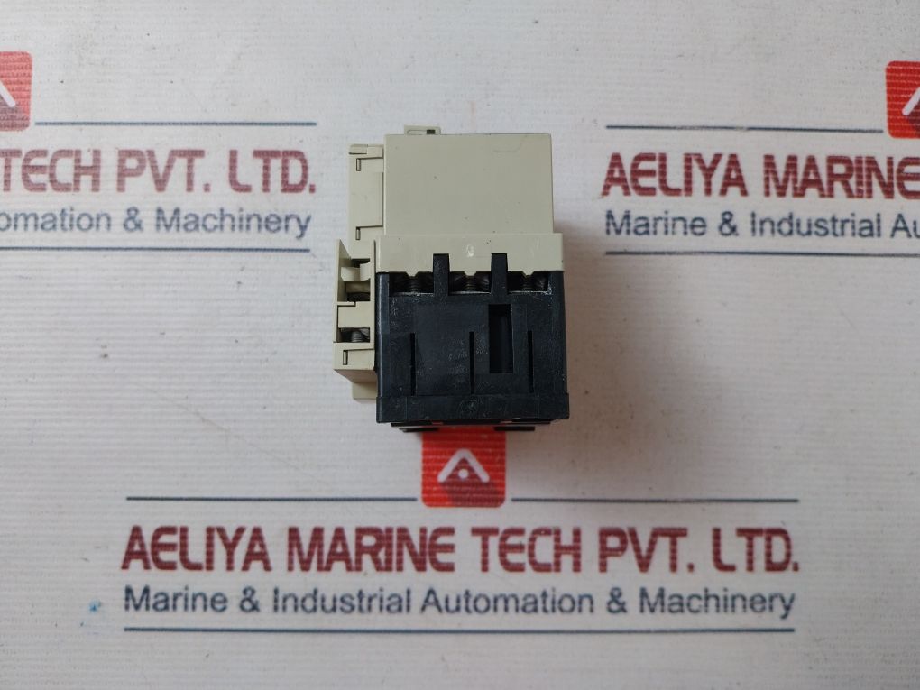 Telemecanique Gv1-m14 Motor Protector With Auxiliary Contact Block Gv1-a01