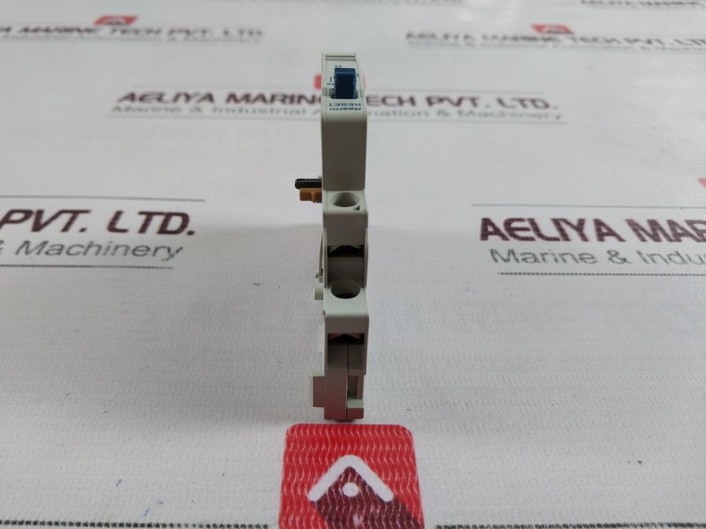 Lot Of 7X Telemecanique Gv2-am11 Auxiliary Contact Block