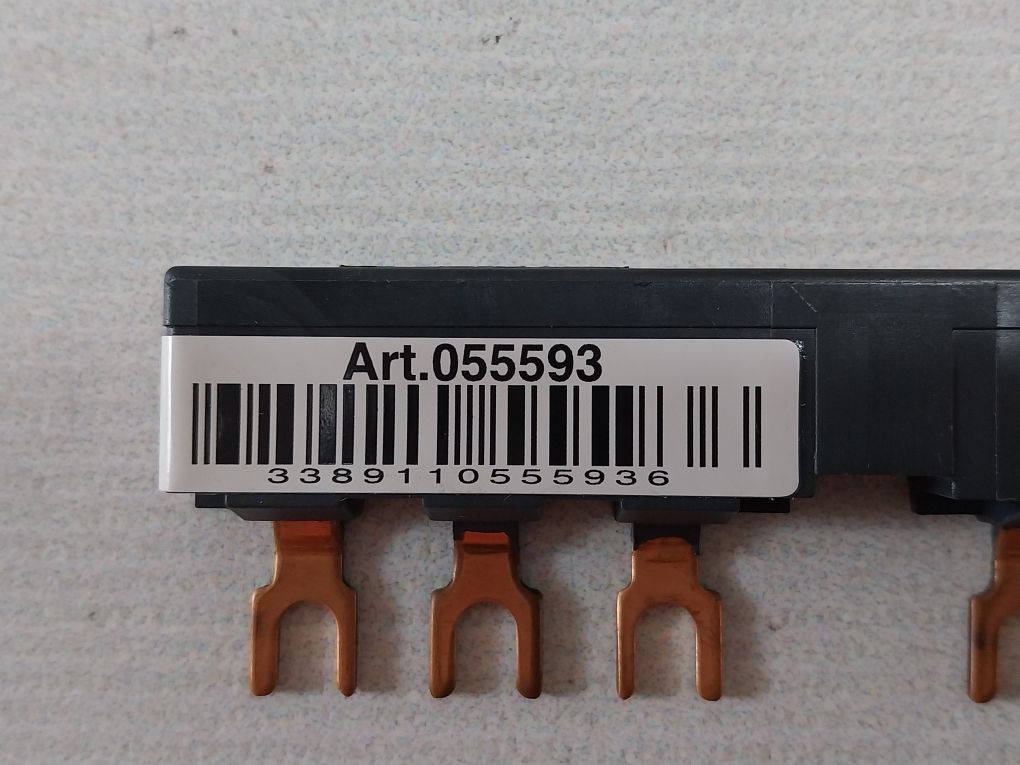 Telemecanique Gv2-m03 Motor Circuit Breaker Gv2 G254 Busbar & H07V2-k Wire Set