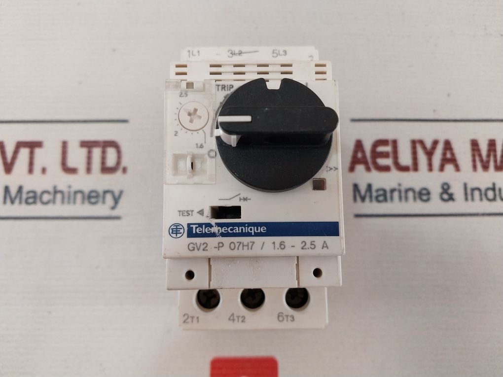 Telemecanique Gv2-p 07H7 Manual Starter