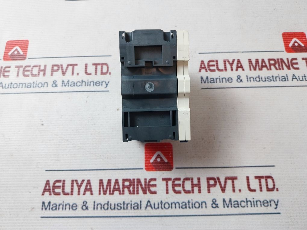 Telemecanique Gv2Me08/2.5-4A Thermal Magnetic Circuit Breaker