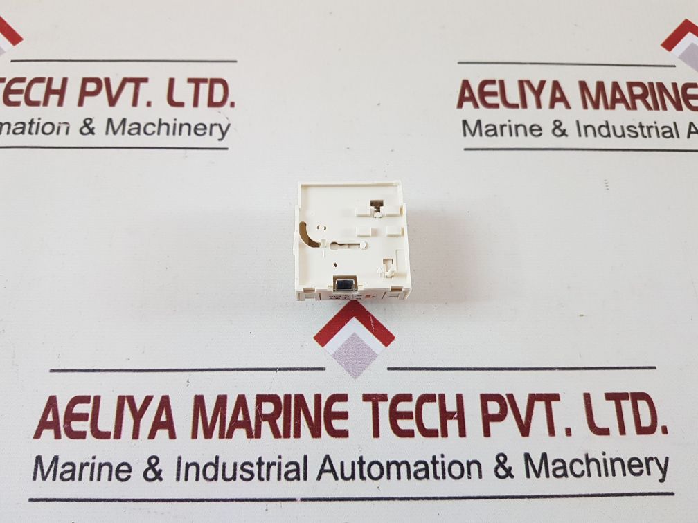 Telemecanique/Schneider Gv3A08 Fault Signalling Contact N/C
