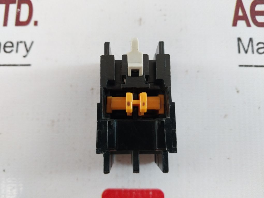 Telemecanique La1 D11 Auxiliary Contact Block