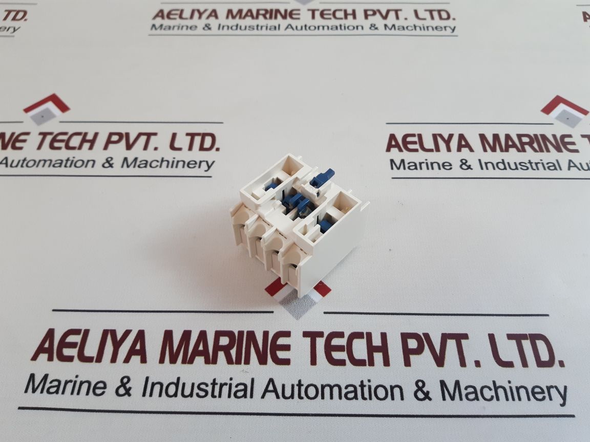 Telemecanique La1 Dc22 Auxiliary Contact Block
