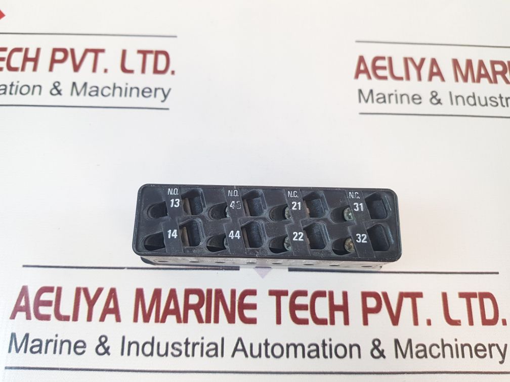 Telemecanique La1 F 221 Auxiliary Contact Block