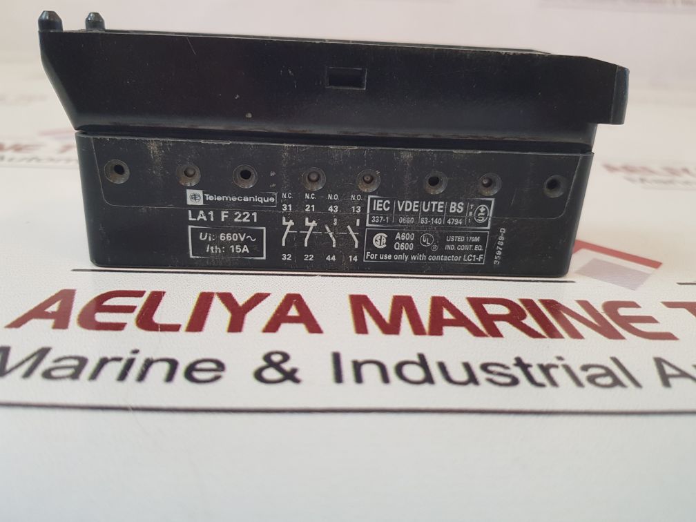 Telemecanique La1 F 221 Auxiliary Contact Block