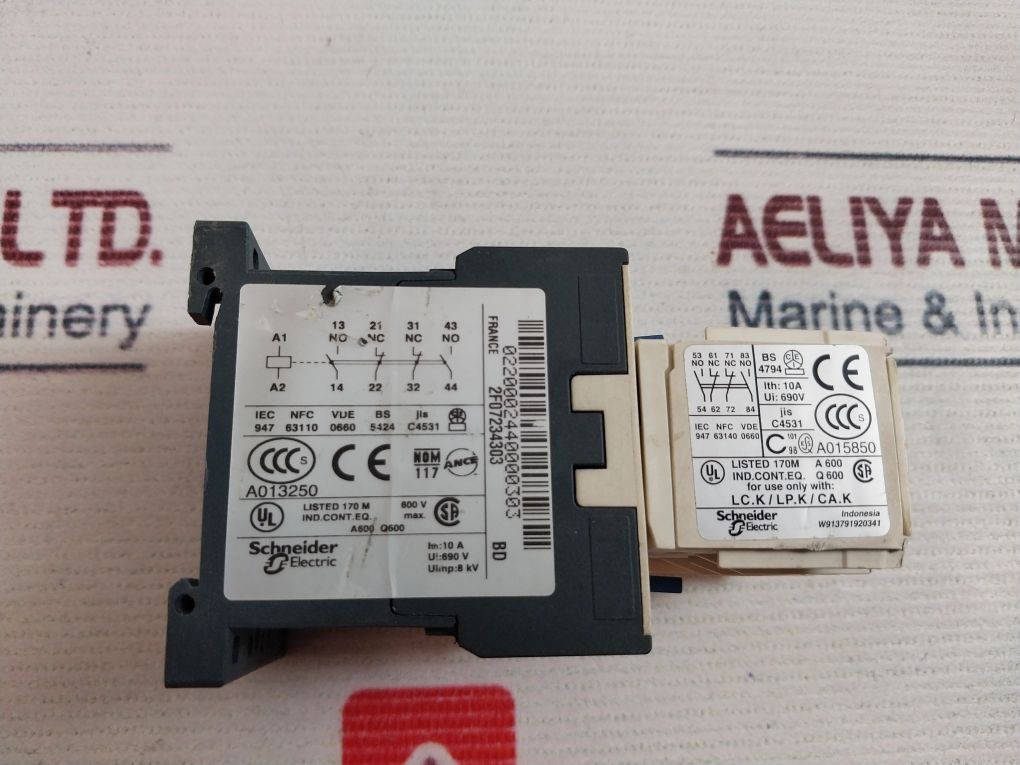 Telemecanique La1Kn22 Auxiliary Contact Block With A013250 Contactor