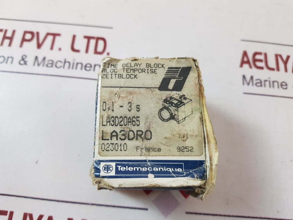 Telemecanique la3 dr0 time delay block