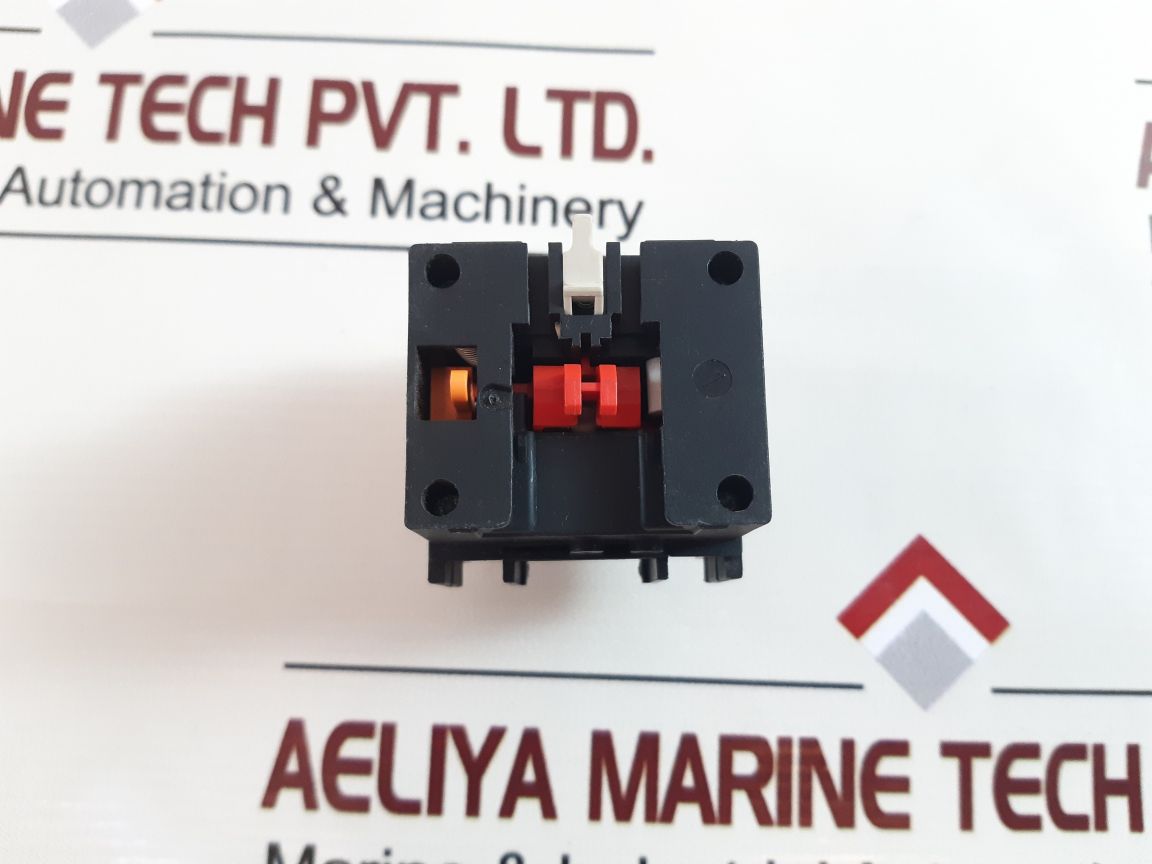 Telemecanique la3 dr2 off delay 0,1-30s