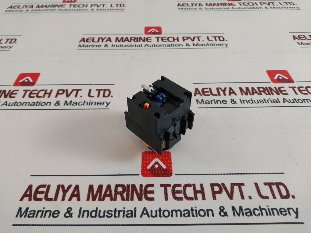 Telemecanique La3 Dr4 Time Delay Block