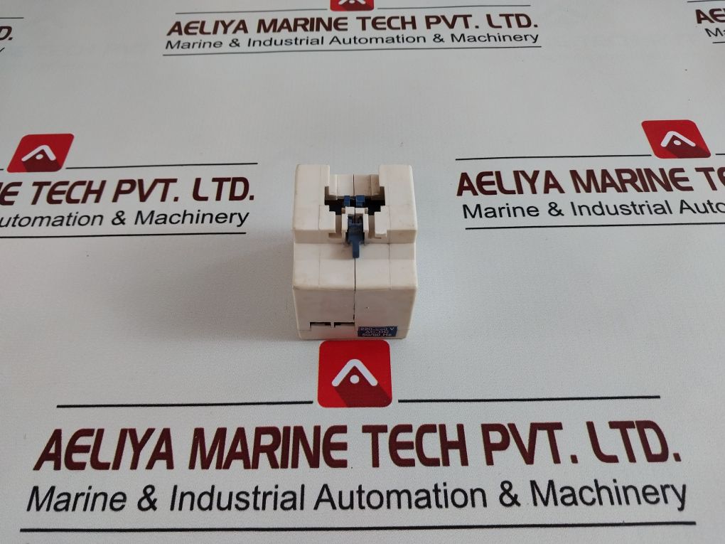 Telemecanique Lad6K10 Mechanical Latch Block