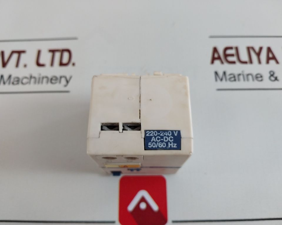 Telemecanique Lad6K10 Mechanical Latch Block