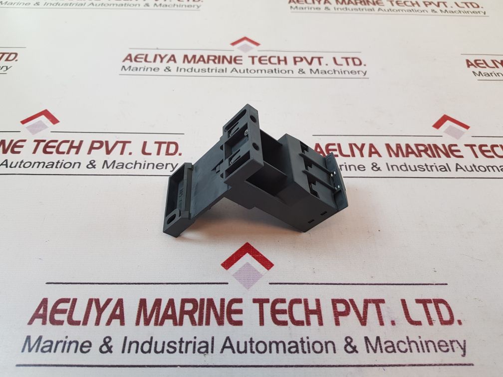 Telemecanique lad7b106 terminal block