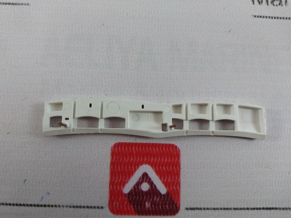 Telemecanique/Schneider Lad9R1V Mechanical Interlock Kit